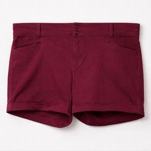 133 Torrid 24 3X High Waist Deep Red Shorts